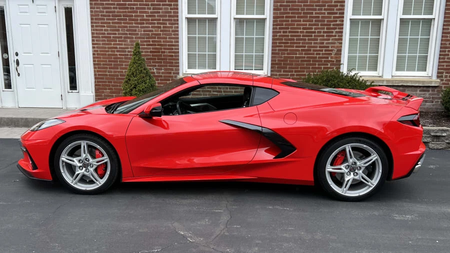 2021 Chevrolet Corvette C8 - Image 2 of 8