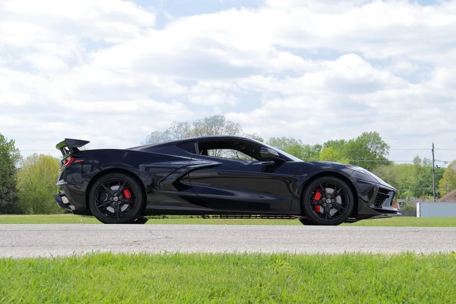 2021 Chevrolet Corvette C8 - Image 2 of 31