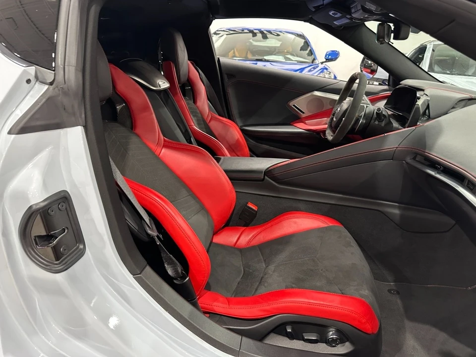 2021 Chevrolet Corvette C8 - Image 14 of 21