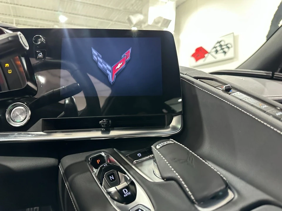 2021 Chevrolet Corvette C8 - Image 16 of 21