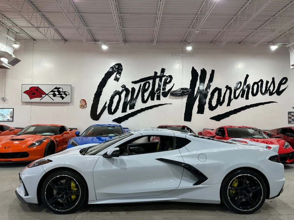 2021 Chevrolet Corvette C8 - Image 2 of 11