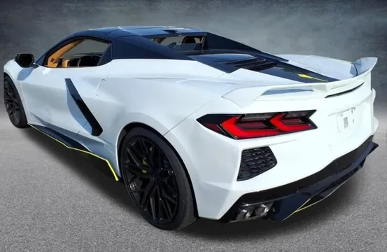 2021 Chevrolet Corvette C8 - Image 4 of 16
