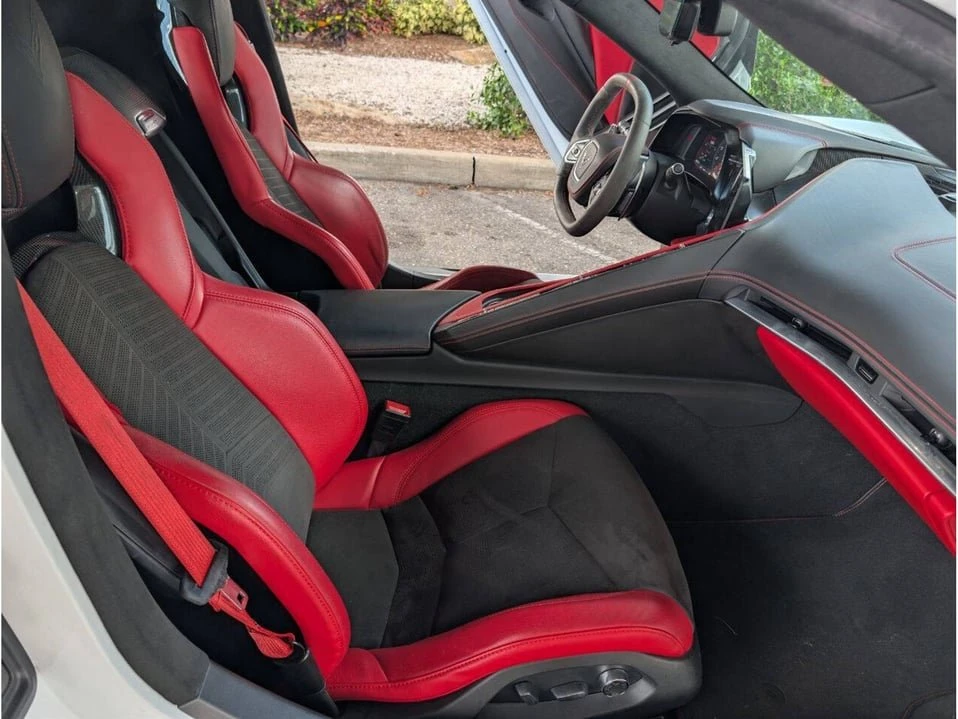 2021 Chevrolet Corvette C8 - Image 17 of 19