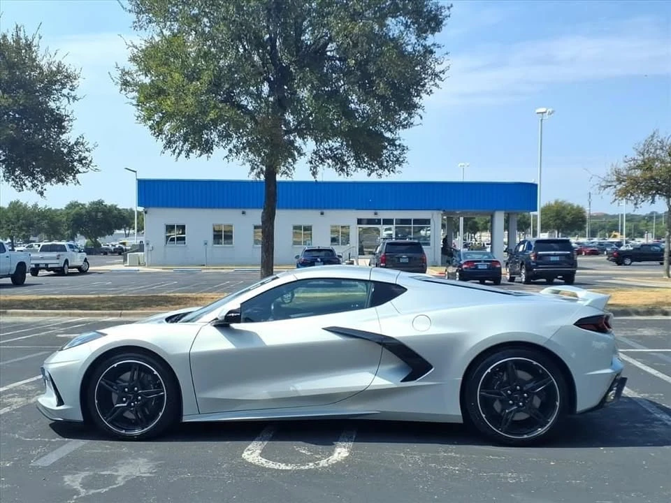 2021 Chevrolet Corvette C8 - Image 9 of 19
