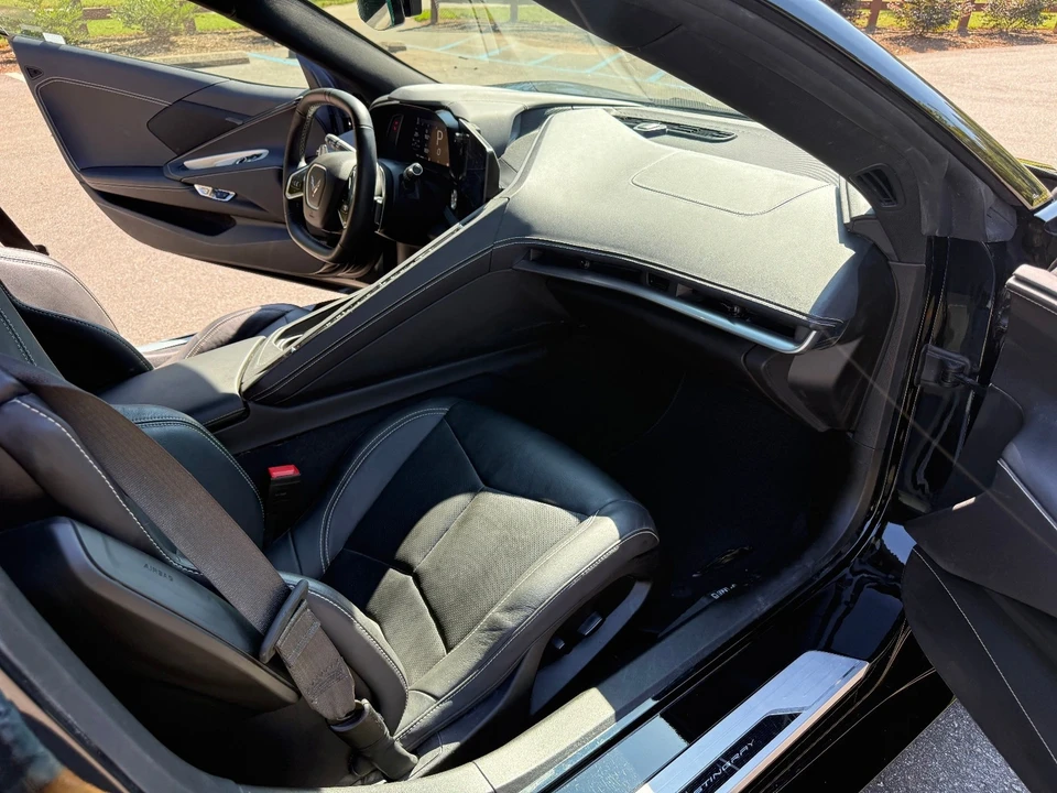 2021 Chevrolet Corvette C8 - Image 8 of 10