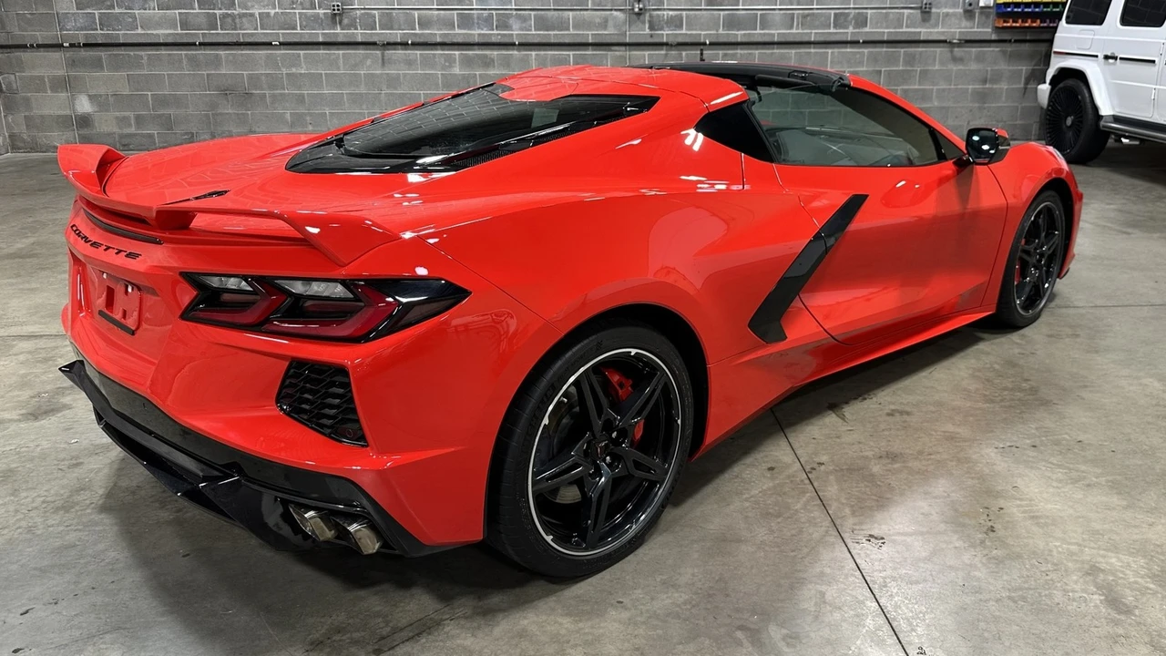 2021 Chevrolet Corvette C8 - Image 5 of 21