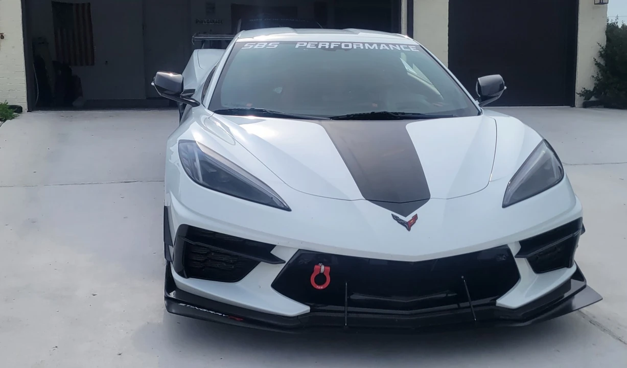 2021 Chevrolet Corvette C8 - Image 2 of 31