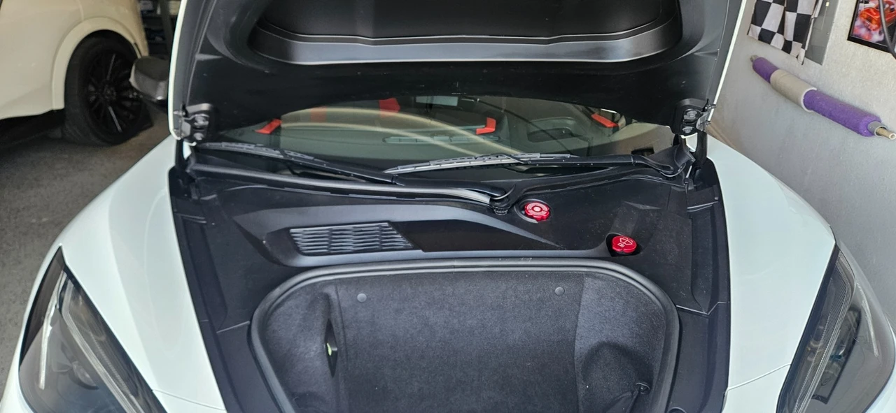 2021 Chevrolet Corvette C8 - Image 25 of 31