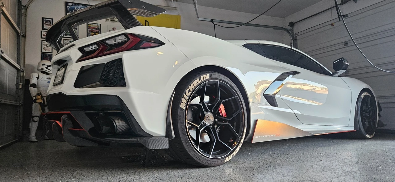 2021 Chevrolet Corvette C8 - Image 3 of 31