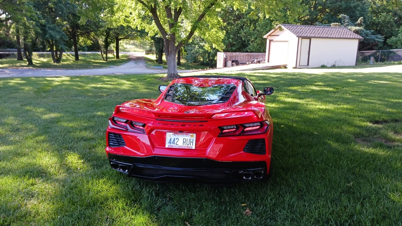2021 Chevrolet Corvette C8 - Image 18 of 31