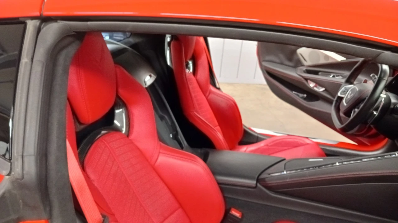 2021 Chevrolet Corvette C8 - Image 5 of 31