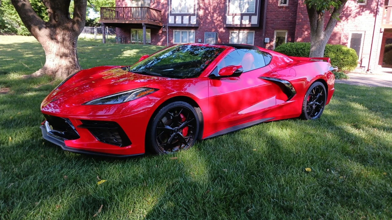 2021 Chevrolet Corvette C8 - Image 23 of 31