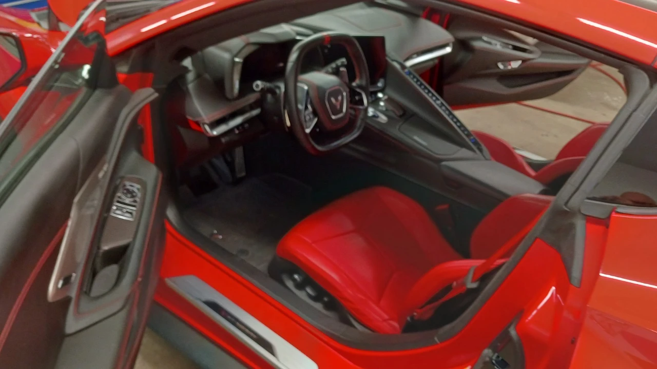 2021 Chevrolet Corvette C8 - Image 7 of 31