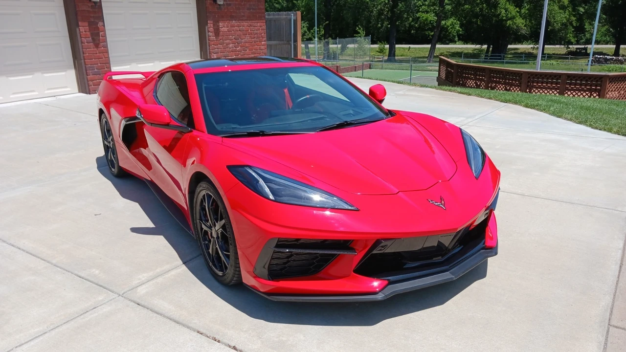 2021 Chevrolet Corvette C8 - Image 3 of 31