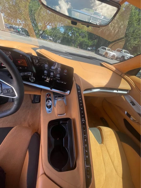 2021 Chevrolet Corvette C8 - Image 8 of 9