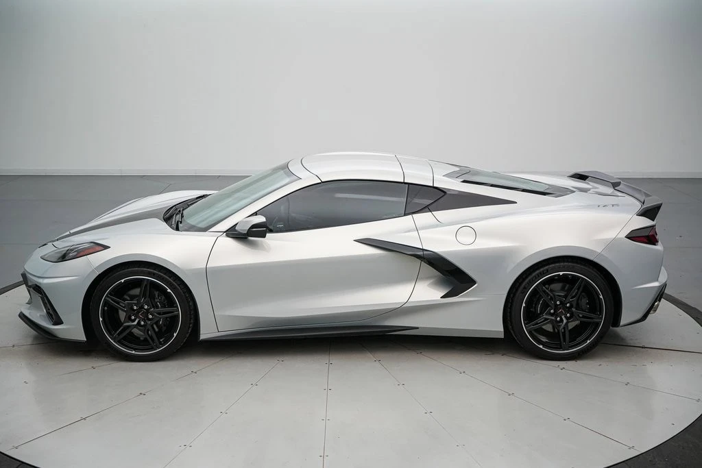 2021 Chevrolet Corvette C8 - Image 9 of 21