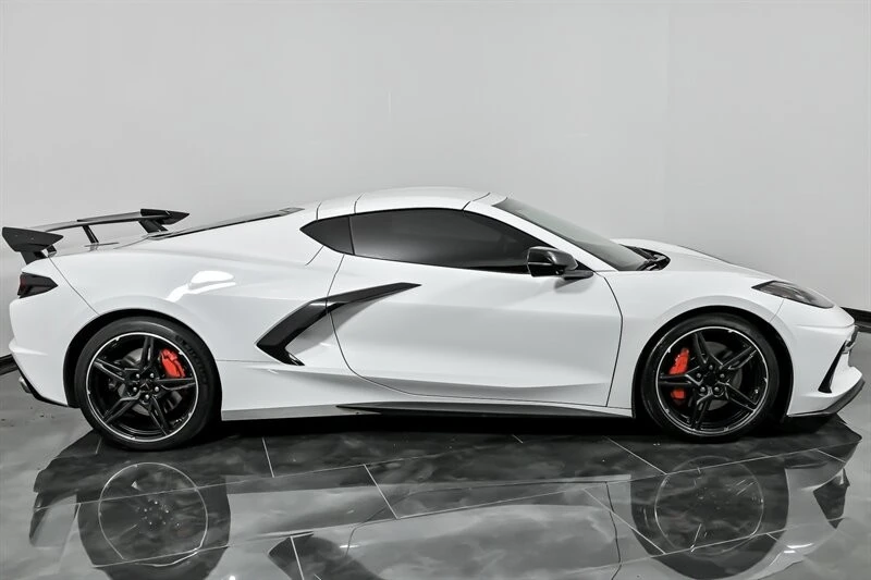 2021 Chevrolet Corvette C8 - Image 13 of 21