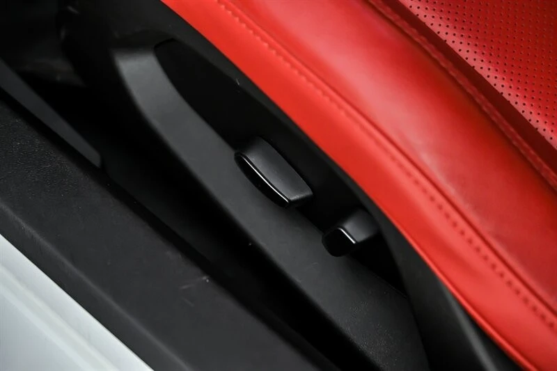 2021 Chevrolet Corvette C8 - Image 21 of 31