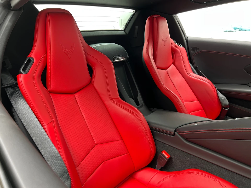 2021 Chevrolet Corvette C8 - Image 4 of 31