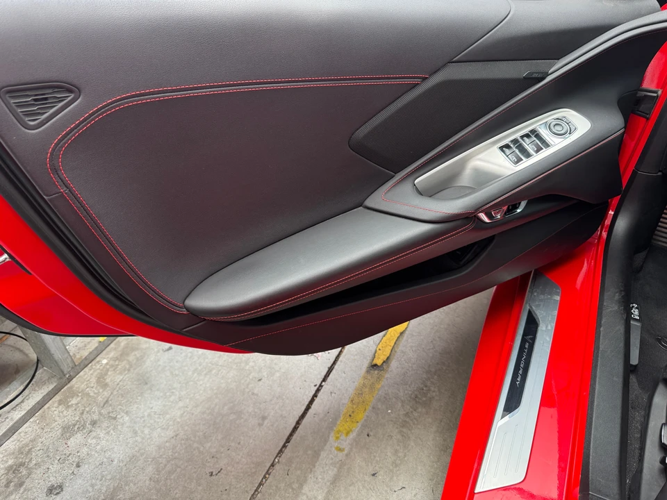 2021 Chevrolet Corvette C8 - Image 5 of 31