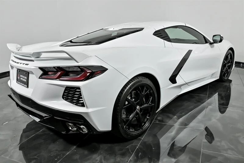 2021 Chevrolet Corvette C8 - Image 11 of 21