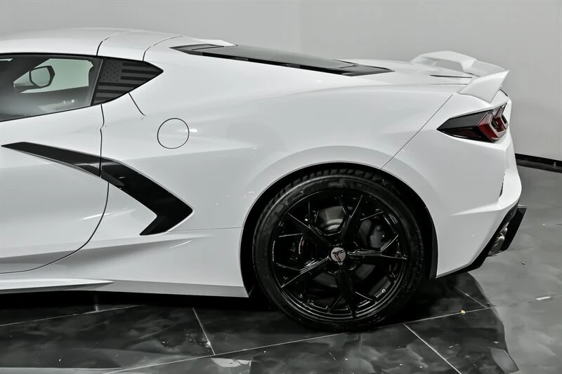 2021 Chevrolet Corvette C8 - Image 8 of 21