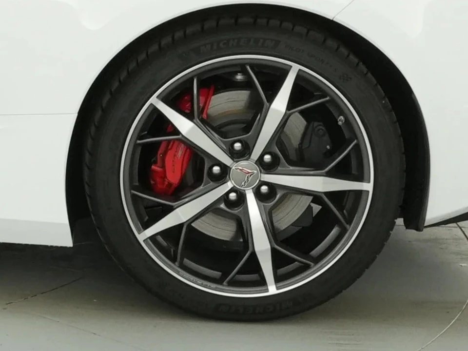 2021 Chevrolet Corvette C8 - Image 15 of 31