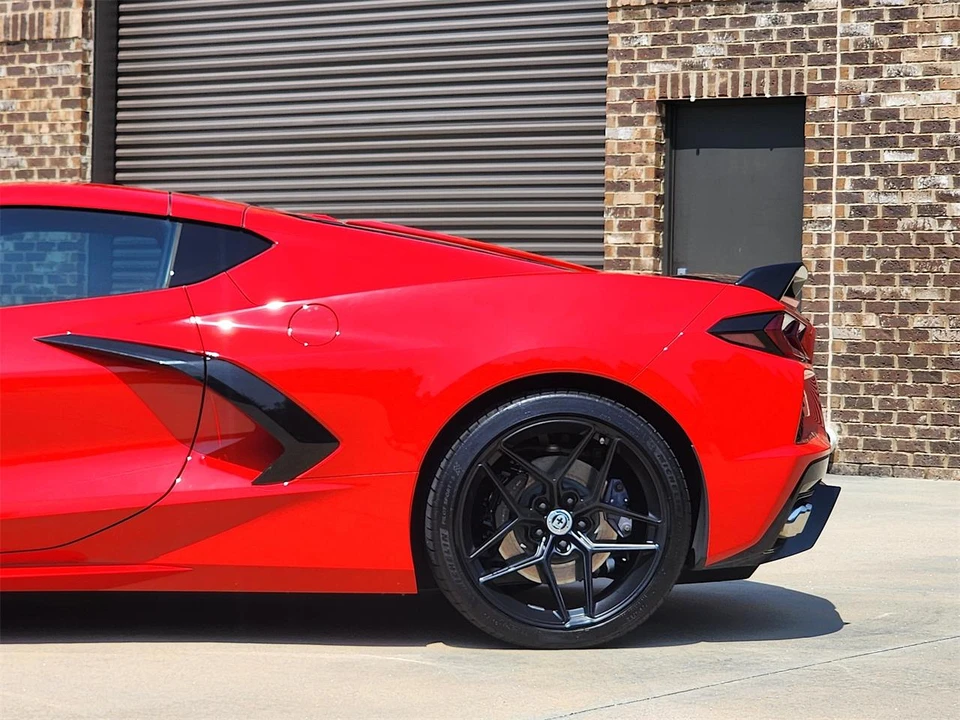 2021 Chevrolet Corvette C8 - Image 8 of 31