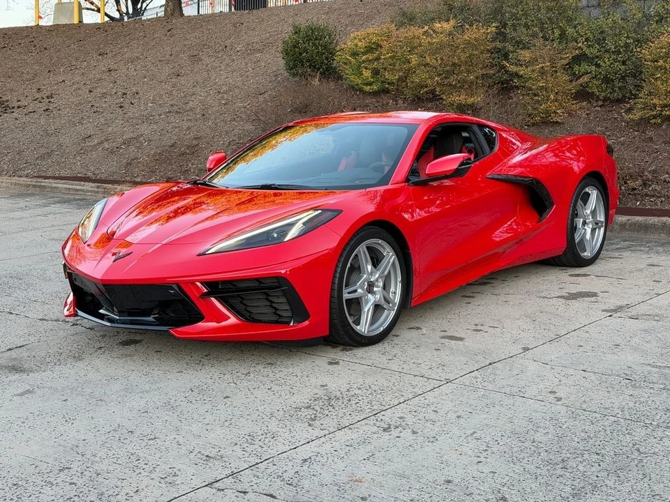 2021 Chevrolet Corvette C8 - Image 2 of 21