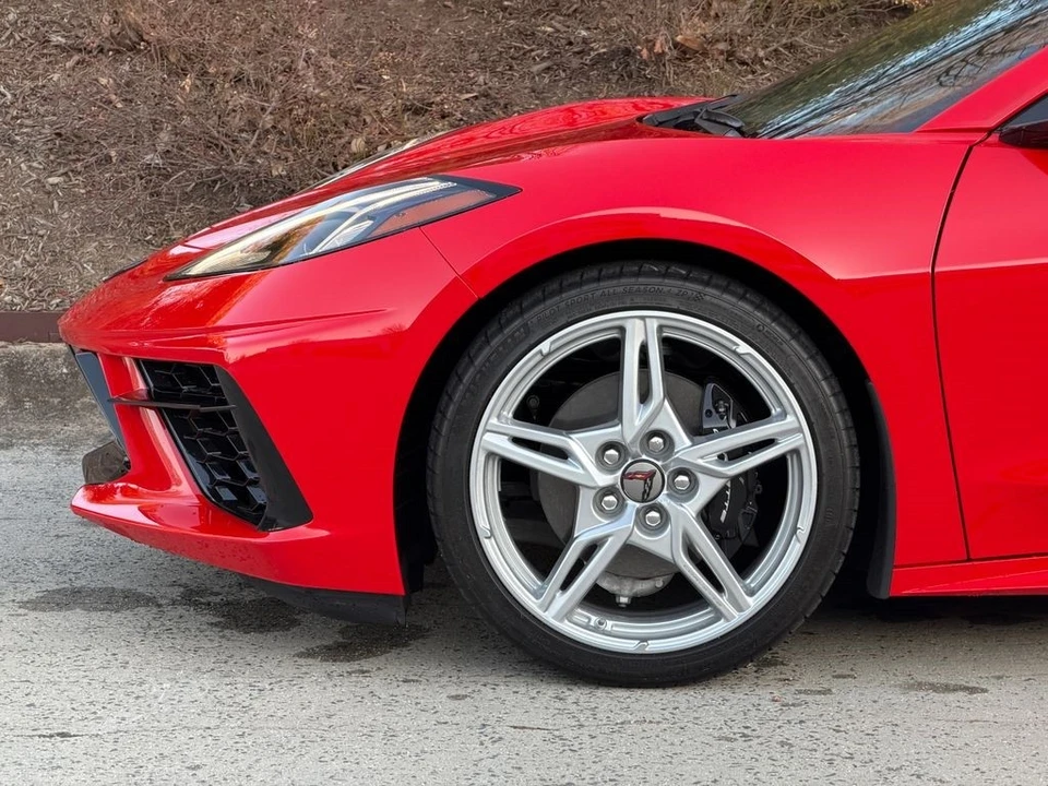 2021 Chevrolet Corvette C8 - Image 13 of 21