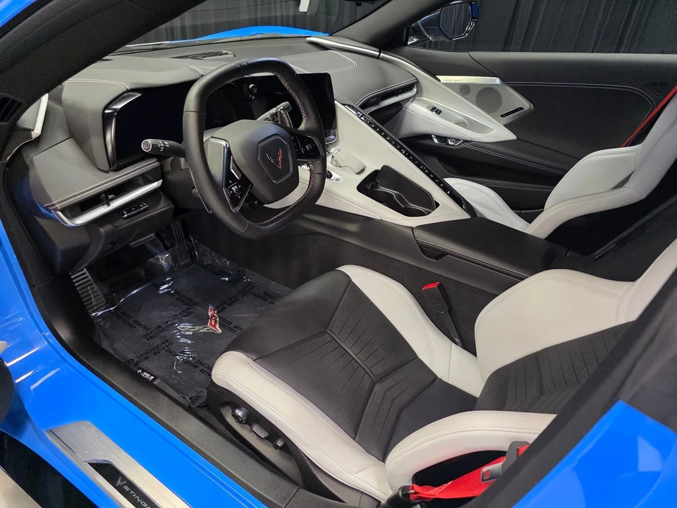 2021 Chevrolet Corvette C8 - Image 23 of 31