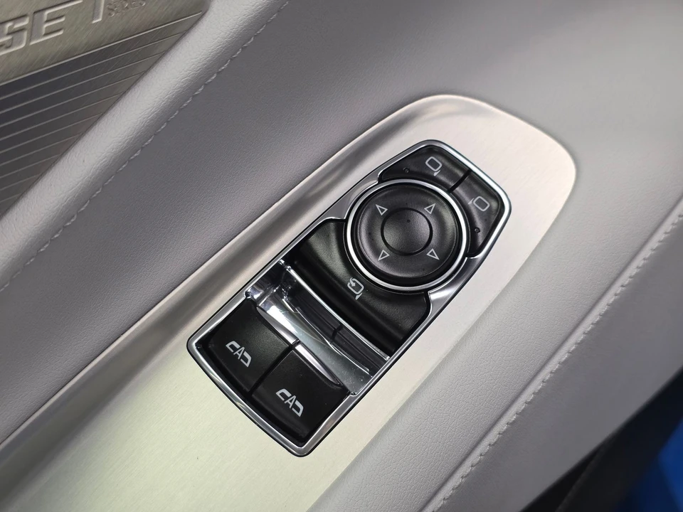 2021 Chevrolet Corvette C8 - Image 18 of 31
