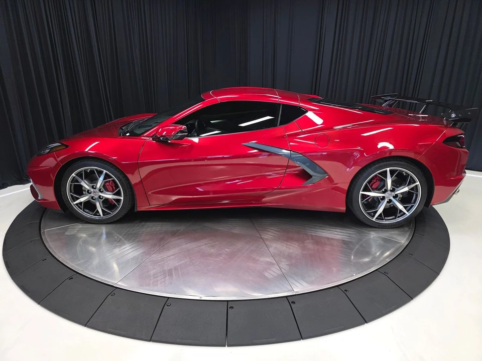 2021 Chevrolet Corvette C8 - Image 8 of 31
