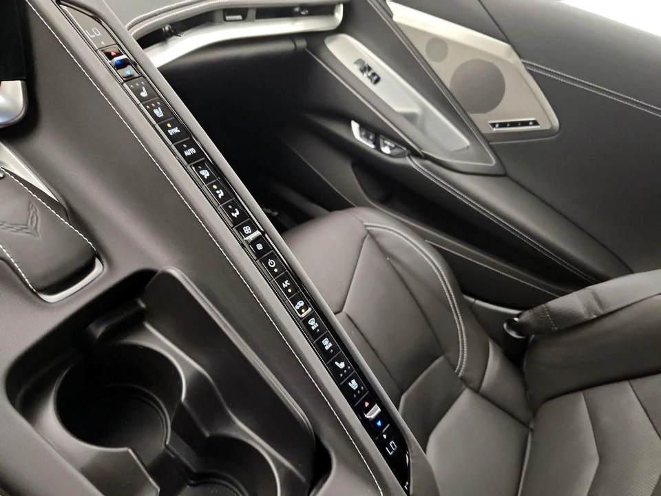 2021 Chevrolet Corvette C8 - Image 17 of 24
