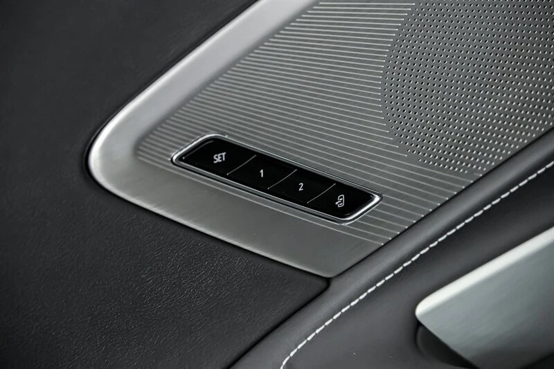 2021 Chevrolet Corvette C8 - Image 23 of 31