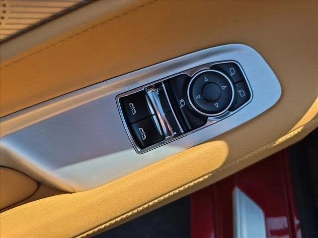 2021 Chevrolet Corvette C8 - Image 11 of 19