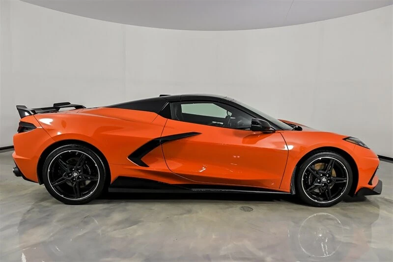2021 Chevrolet Corvette C8 - Image 11 of 30