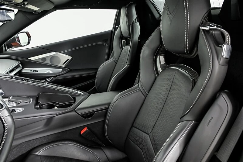 2021 Chevrolet Corvette C8 - Image 18 of 30