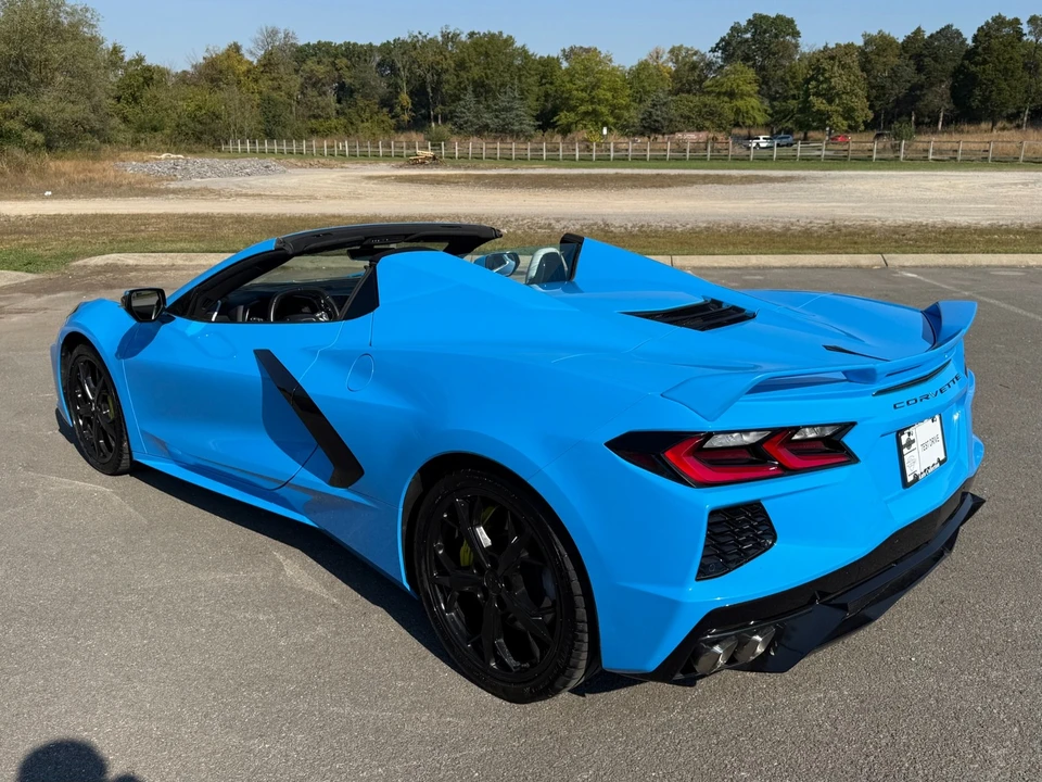 2021 Chevrolet Corvette C8 - Image 4 of 12
