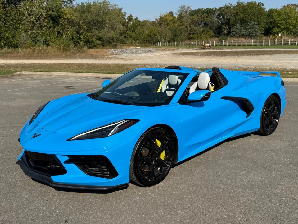 2021 Chevrolet Corvette C8 - Image 2 of 12