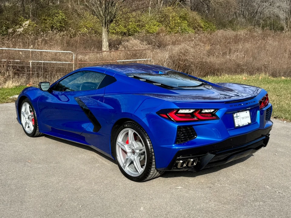 2021 Chevrolet Corvette C8 - Image 4 of 12