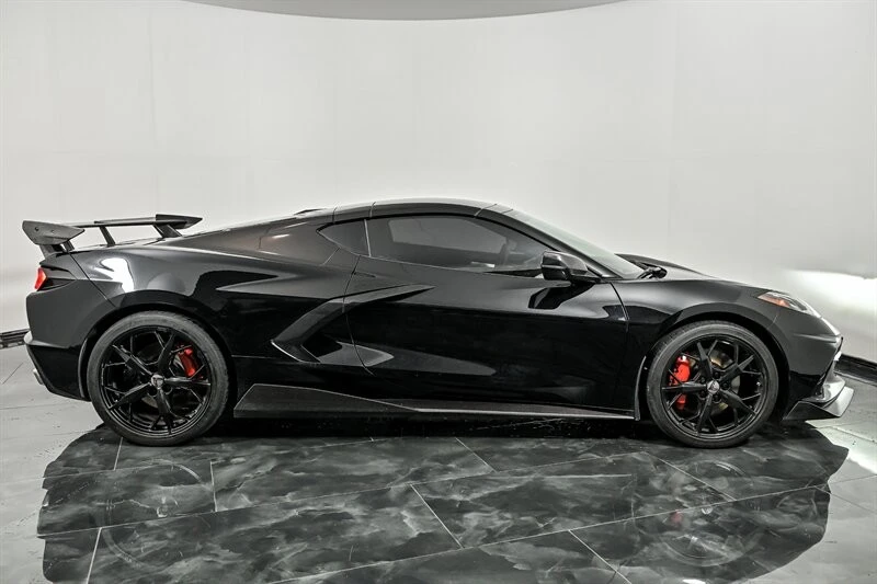 2021 Chevrolet Corvette C8 - Image 10 of 31