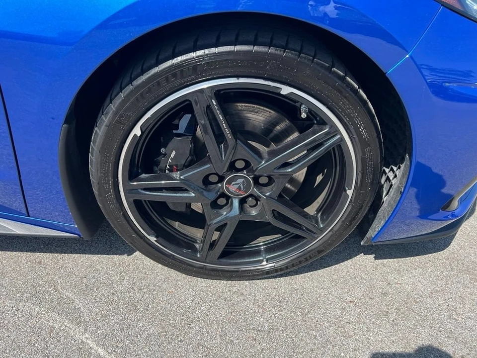 2021 Chevrolet Corvette C8 - Image 12 of 31
