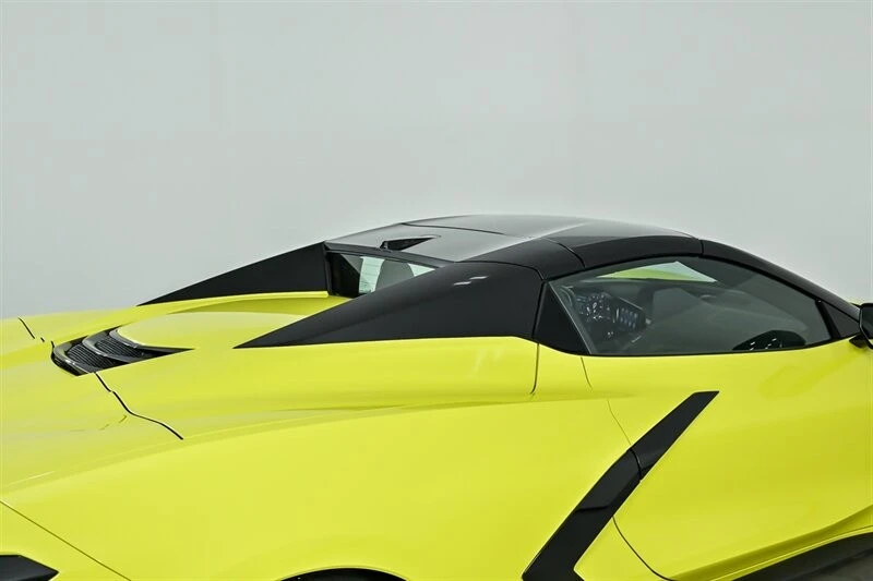 2021 Chevrolet Corvette C8 - Image 18 of 21