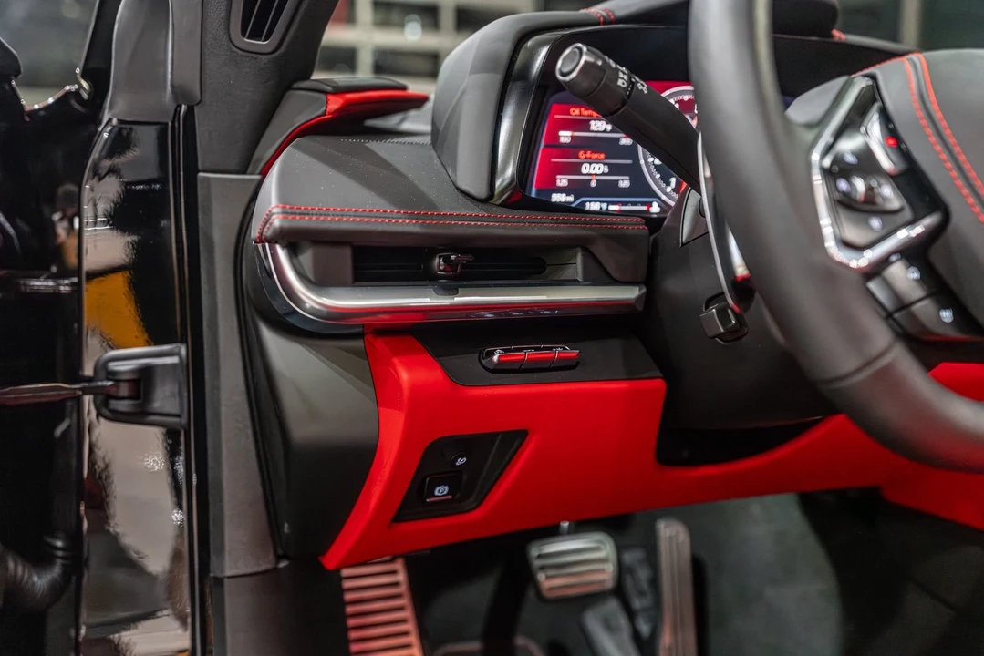 2021 Chevrolet Corvette C8 - Image 8 of 12