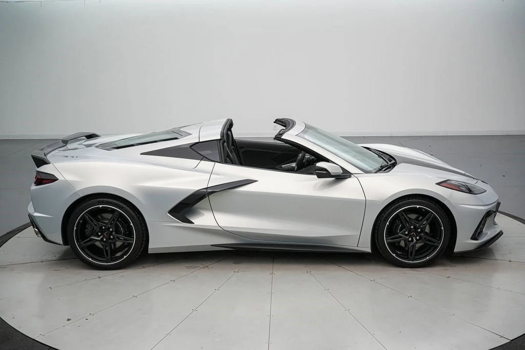 2021 Chevrolet Corvette C8 - Image 4 of 21
