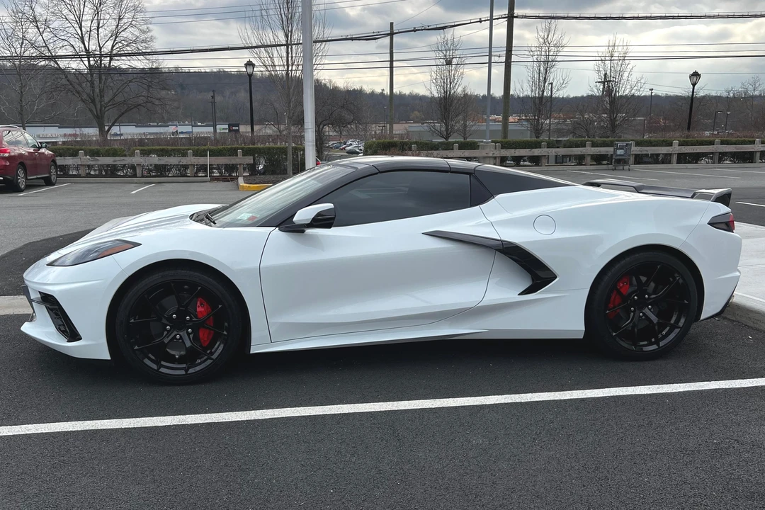 2021 Chevrolet Corvette C8 - Image 3 of 31