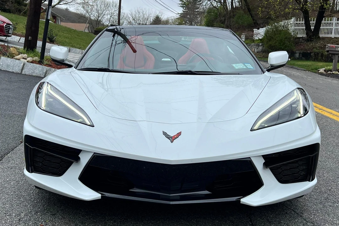 2021 Chevrolet Corvette C8 - Image 2 of 31
