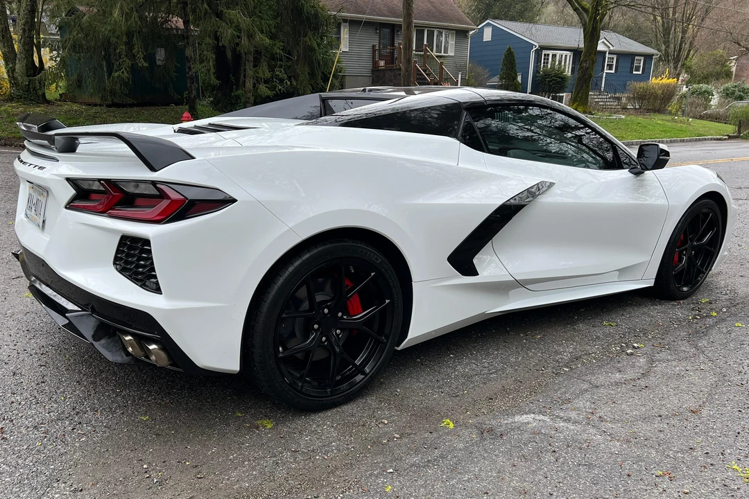 2021 Chevrolet Corvette C8 - Image 4 of 31