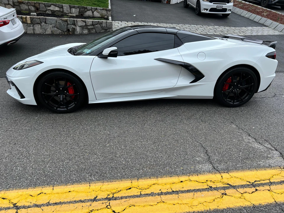 2021 Chevrolet Corvette C8 - Image 14 of 31